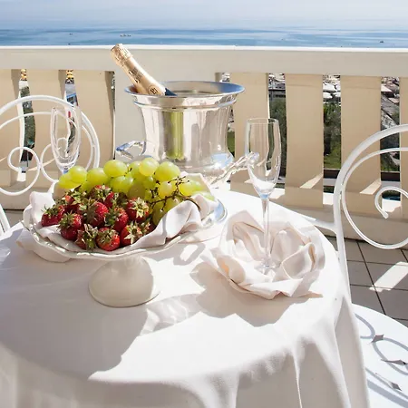 فندق Conchiglia 4*