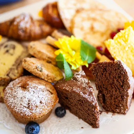 Conchiglia מלון 4*