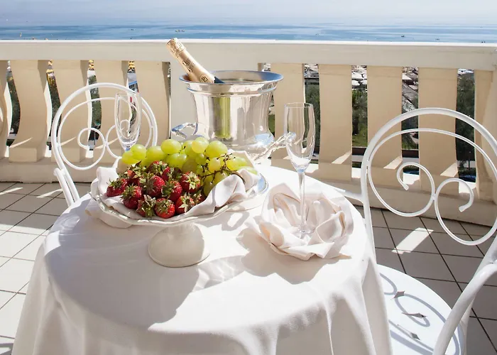 Hotell Conchiglia 4*